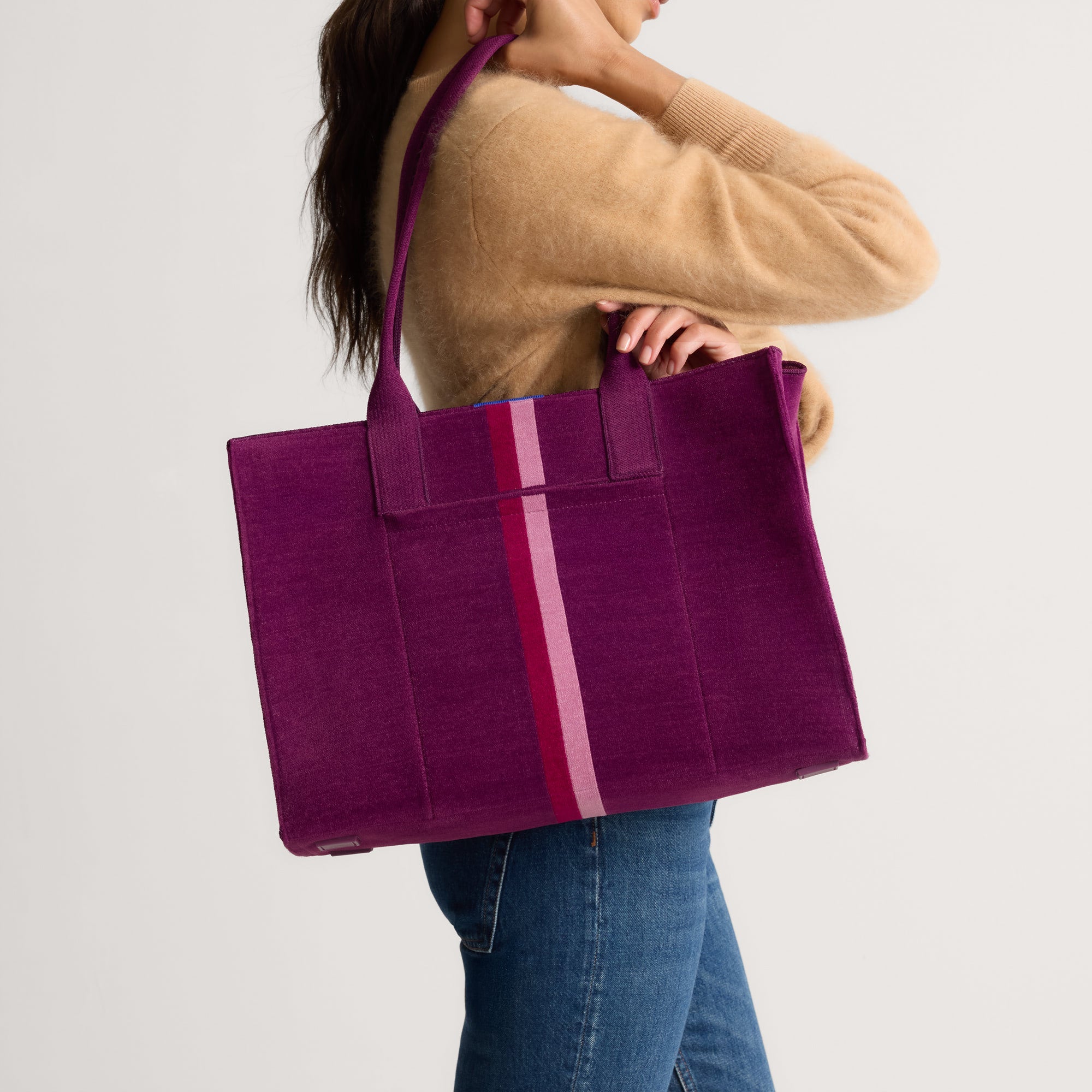 Rothy's Classic Tote tote bag ReVelvet Orchid viola