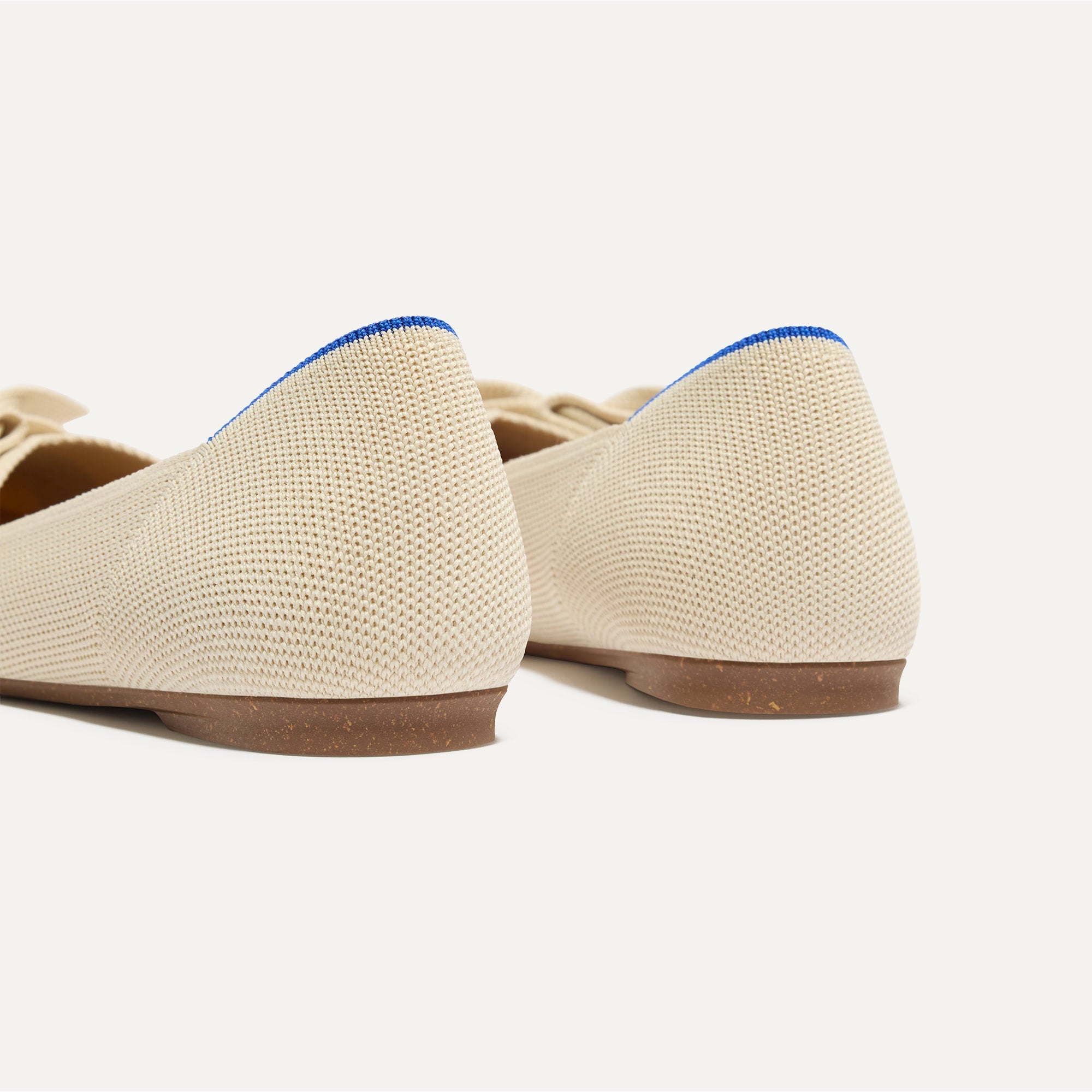 Rothy's The Bow Point II ballerine Conch avorio fiocco punta