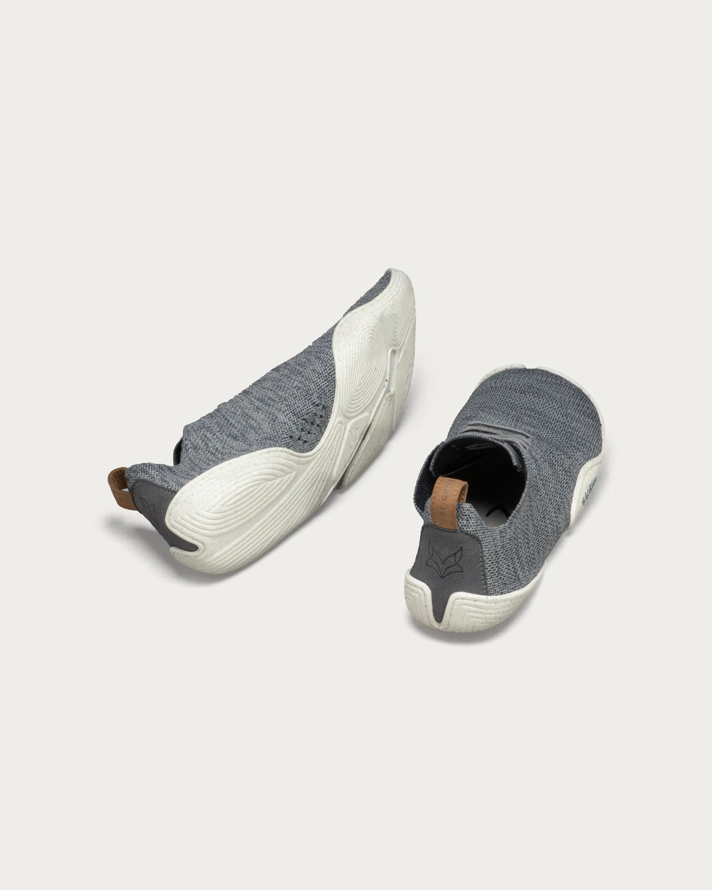 Wildling Nittugo gray slip-on scarpe scalze grigie merino