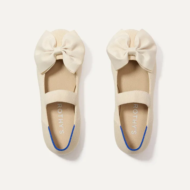 Rothy's Big Bow Mary Jane ballerine bambina avorio conch
