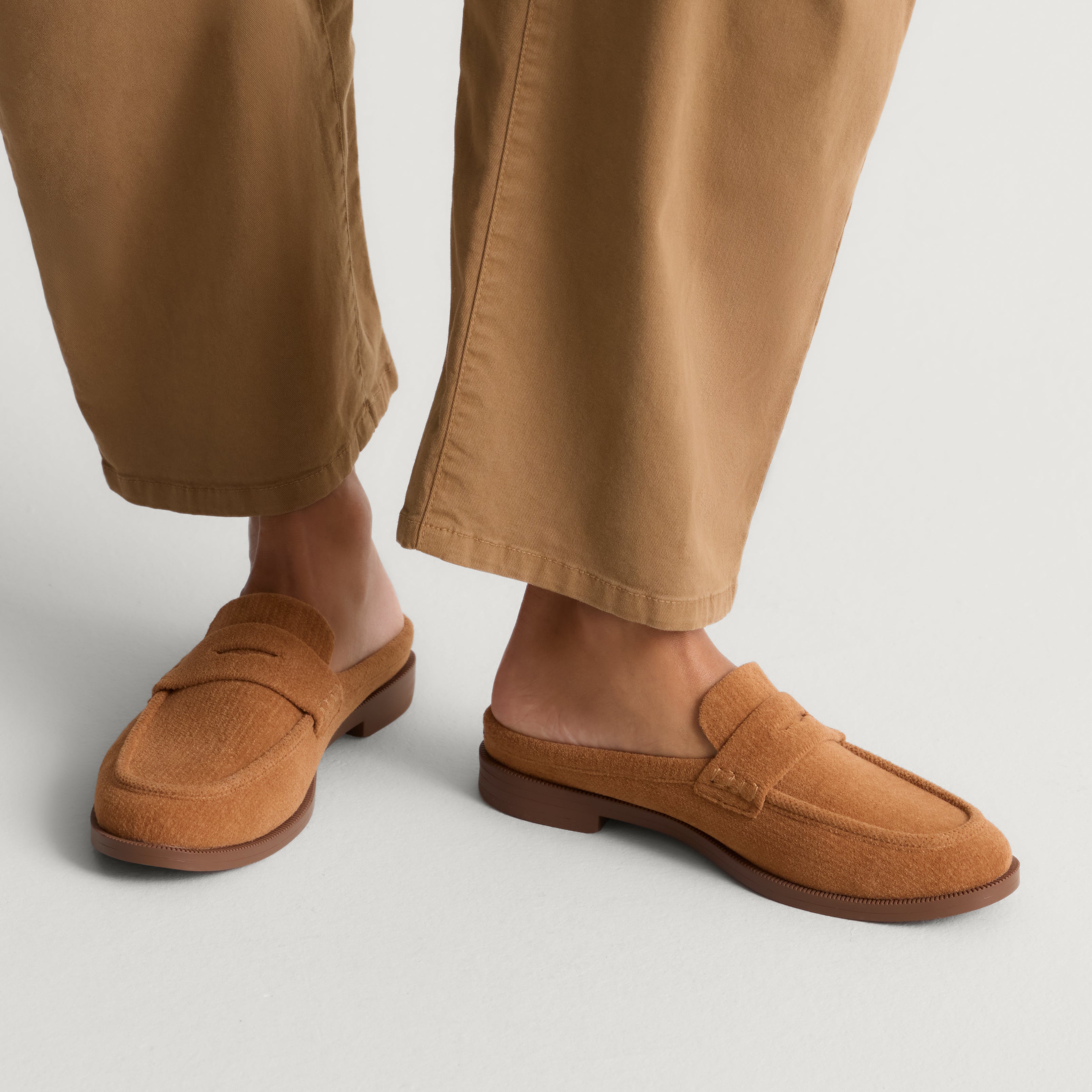 Rothy's The Penny Loafer Mule mocassini Caramel velluto