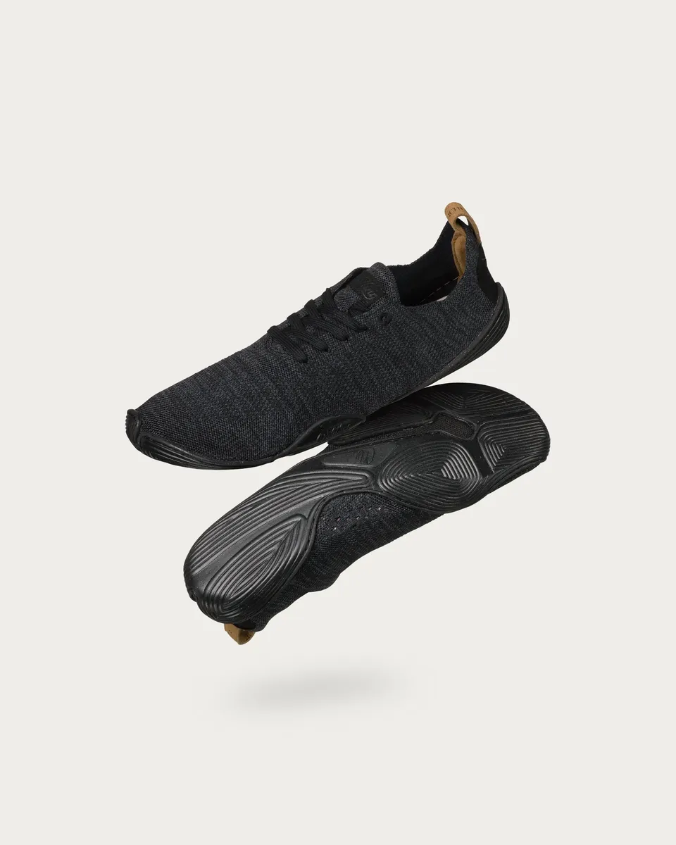 Wildling Shoes Nittugo black slip-on EU 40 nere leggere 129 g