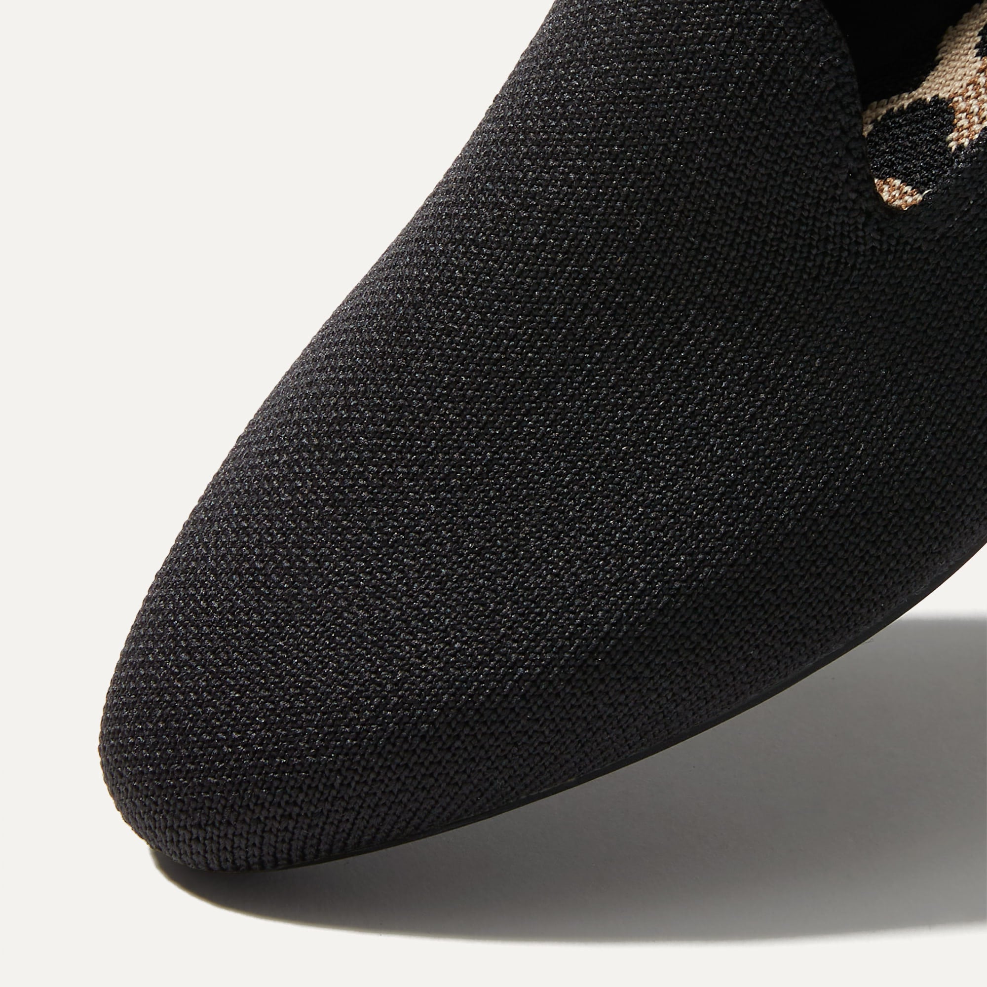 Rothy's The Almond Loafer mocassini donna neri punta mandorla