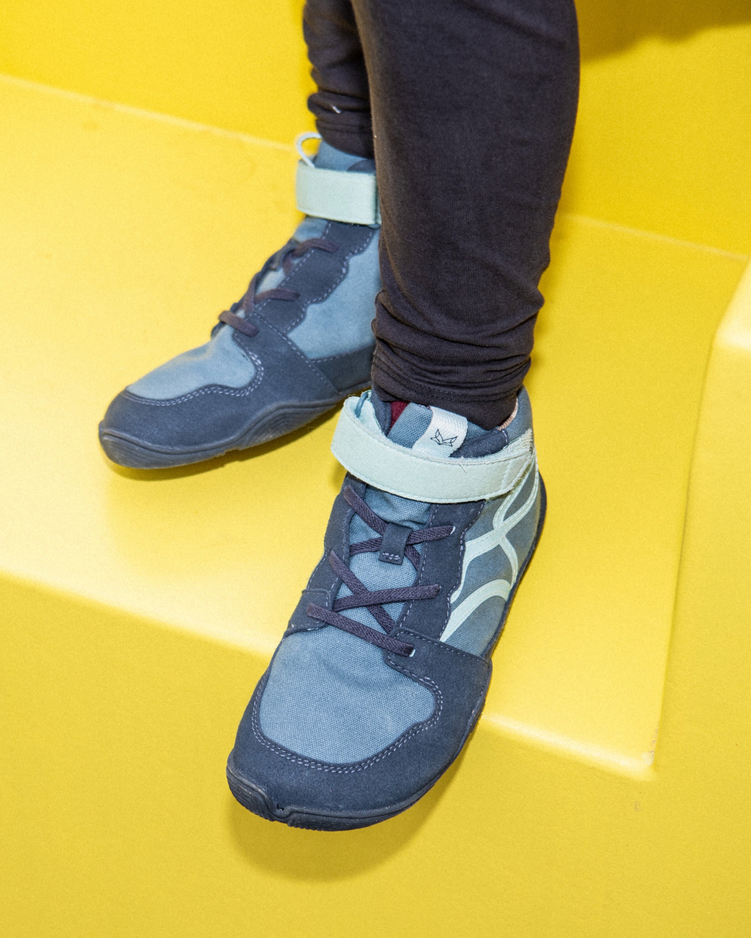 Wildling Shoes Juven Ink scarpe bambini cotone blu calde