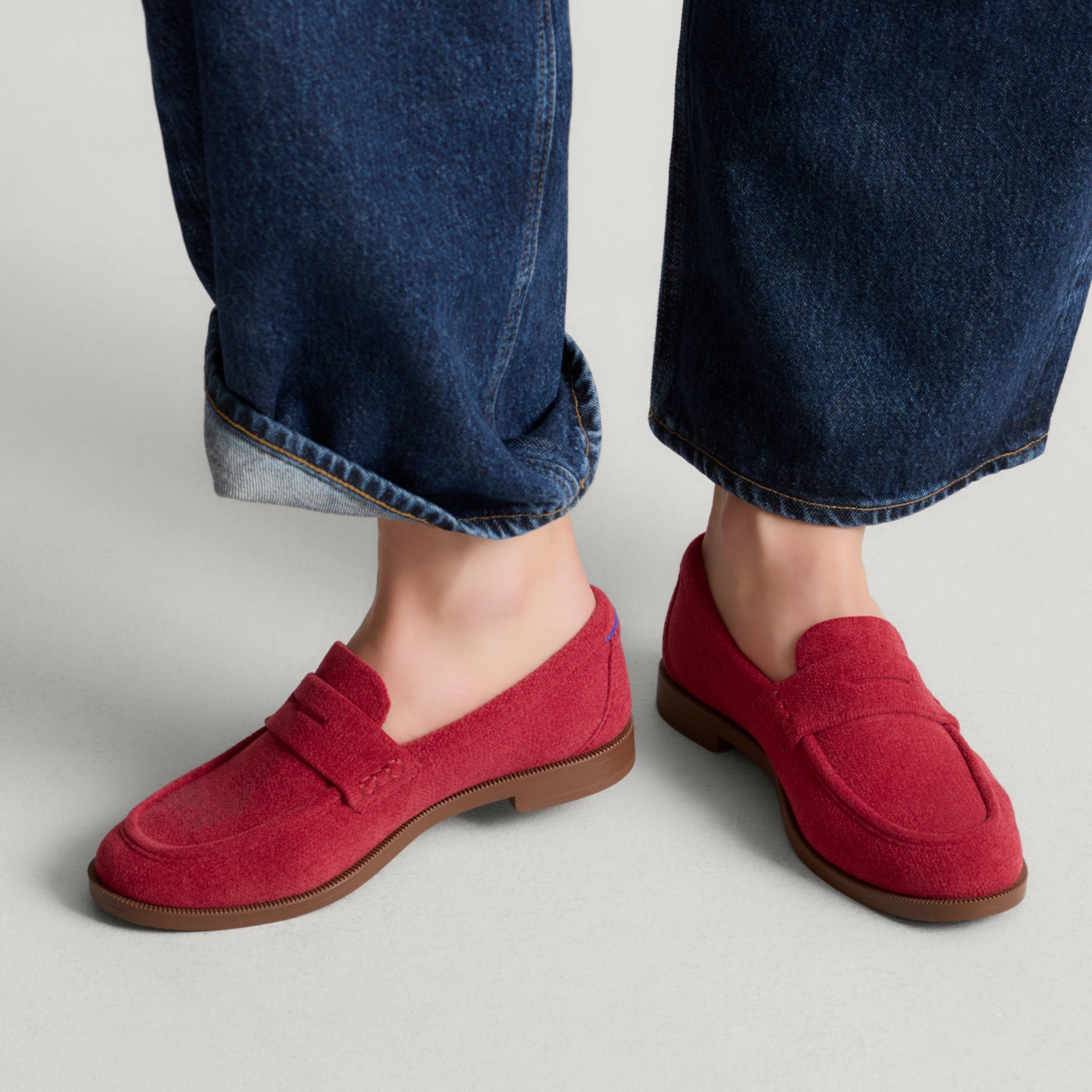 Rothy's The Penny Loafer mocassini ReVelvet Ruby rossi