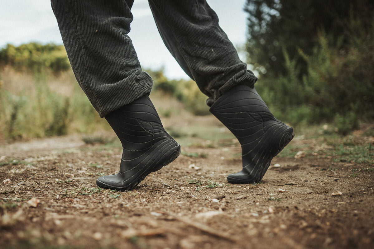 Wildling Shoes Ranidae stivali pioggia neri vegan