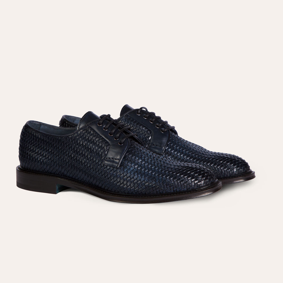 Dellovo Velato derby uomo blu pelle intrecciata