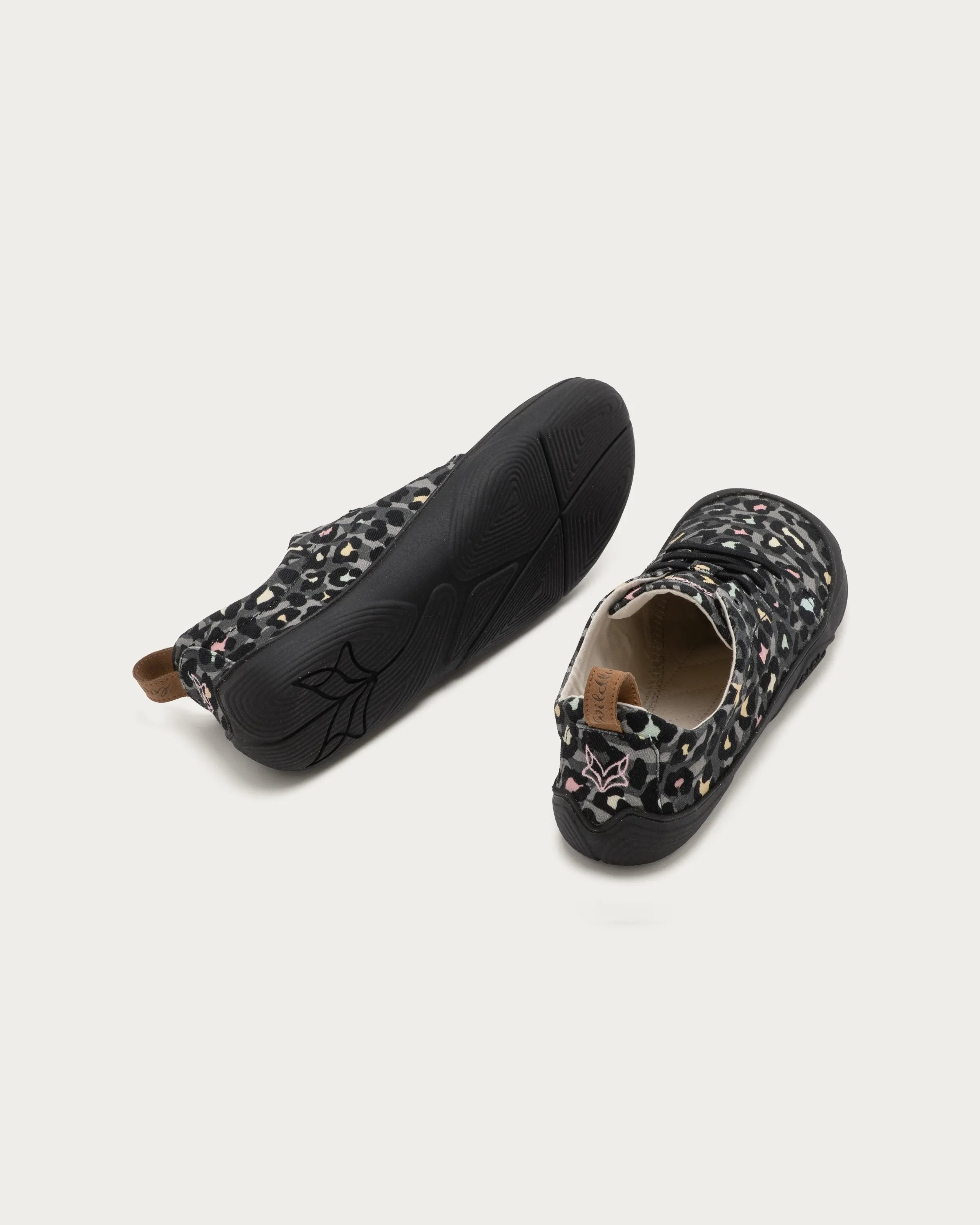 Wildling Aopri Leo Black scarpe basse nero leopardo