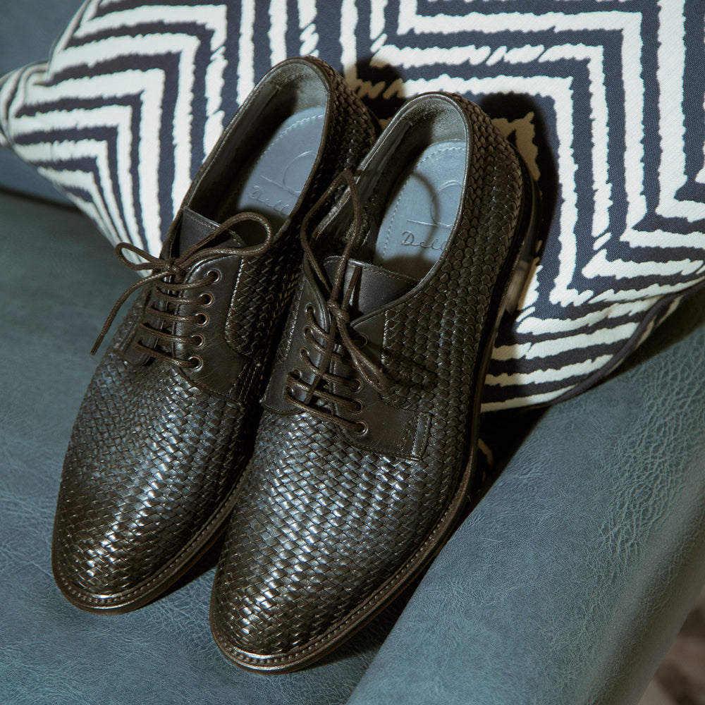 Dellovo Velato derby uomo blu pelle intrecciata
