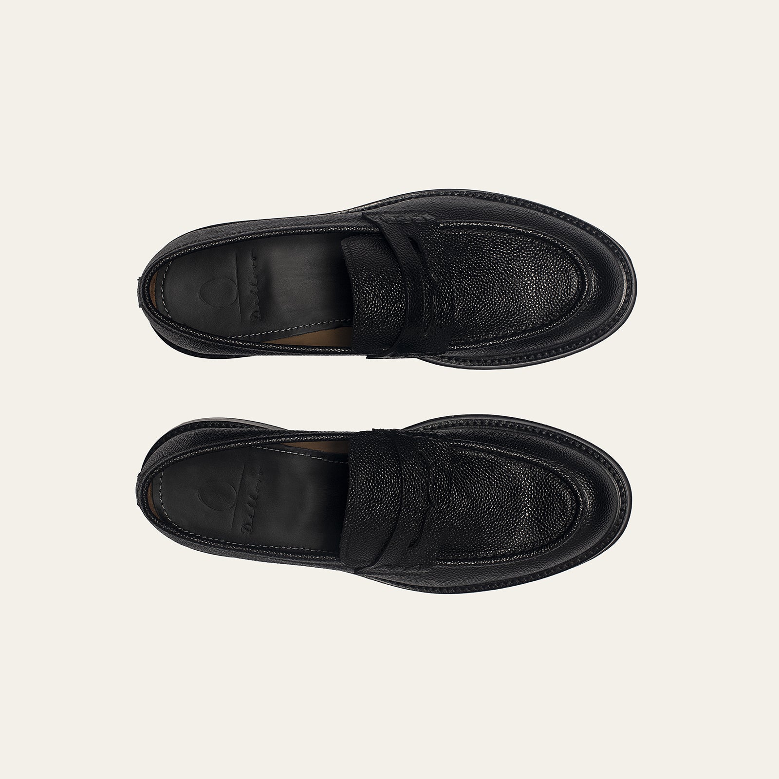 Dellovo Montesanto derby pelle nera vitello anticato