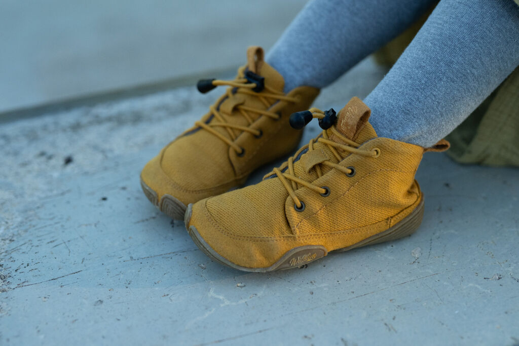Wildling Vigor Golden Yellow scarpe alte bambino gialle cotone