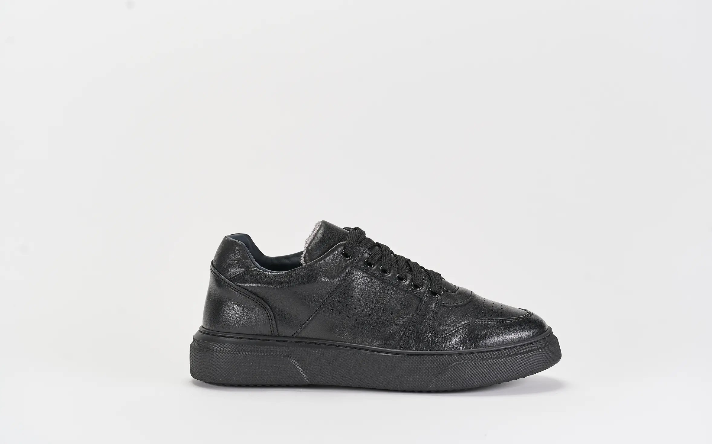Sandro Barbera B68 Materia sneaker nero pelle leggera