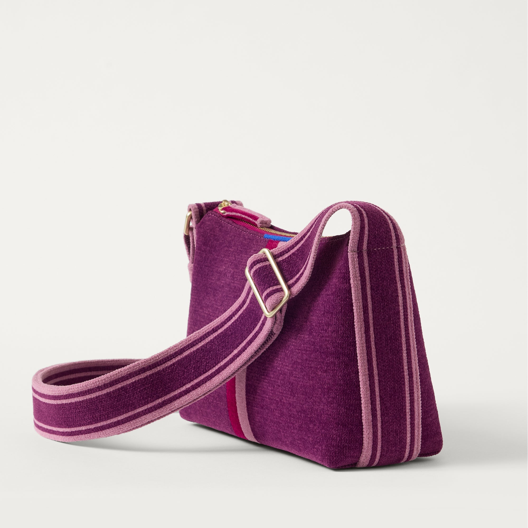 Rothy's The Casual Crossbody borsa a tracolla ReVelvet Orchid viola