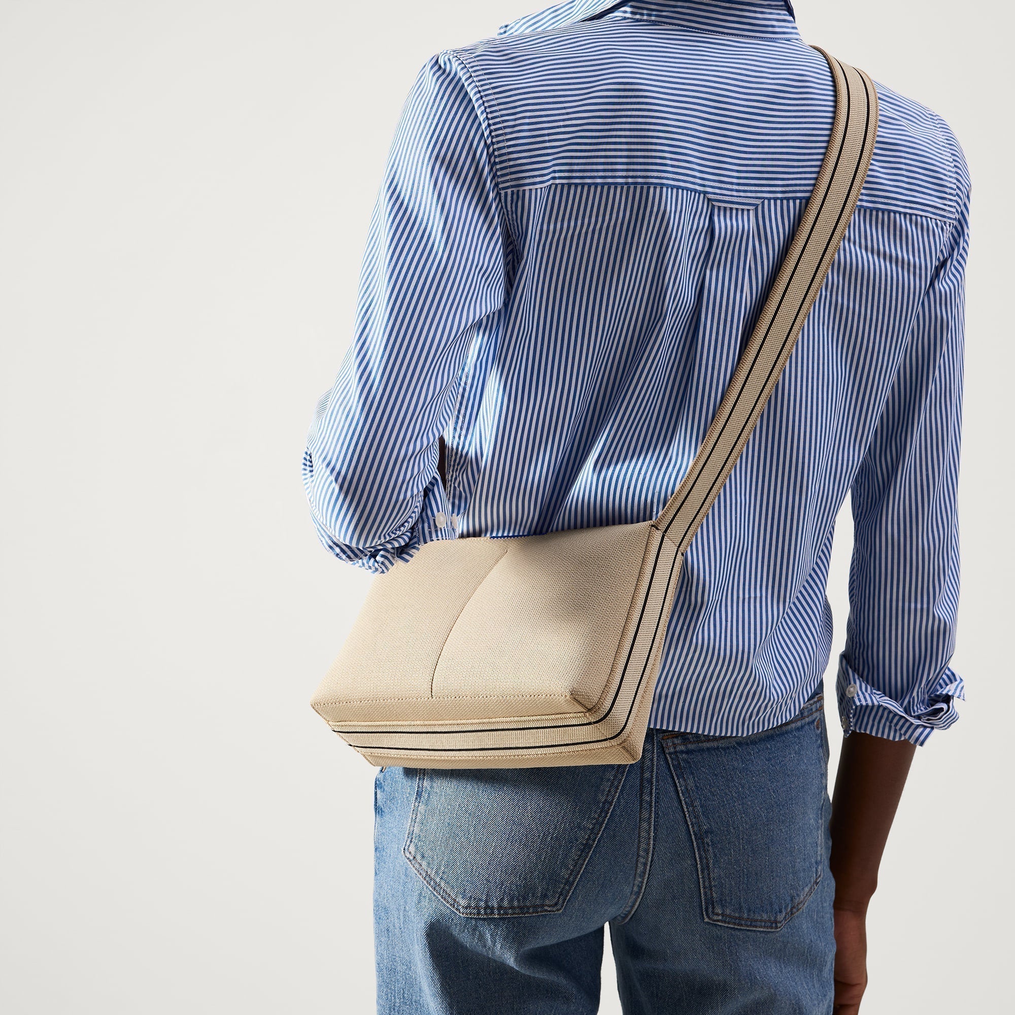 Rothy's The Casual Crossbody borsa a tracolla Parchment beige