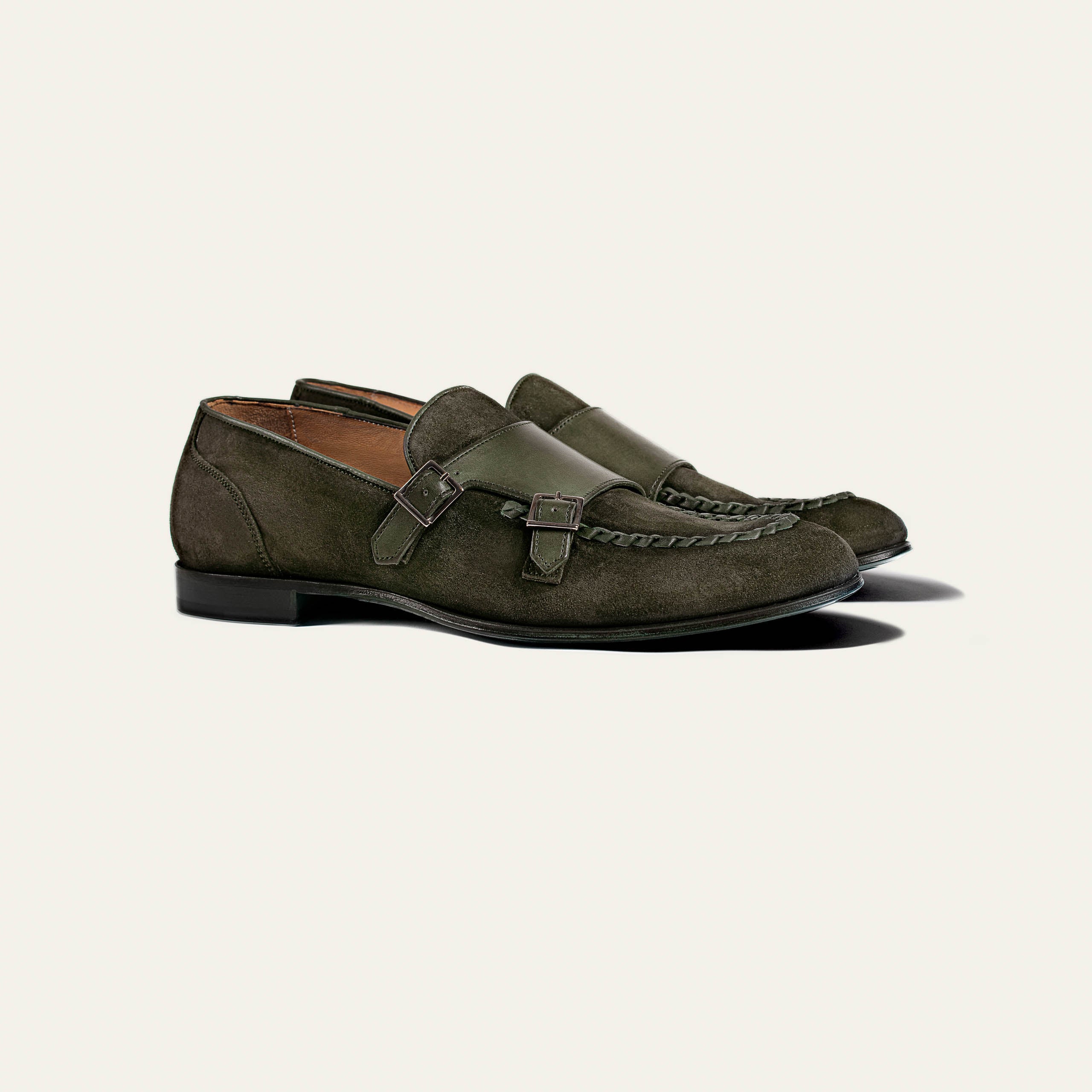 Dellovo Sermoneta monk camoscio Bluette