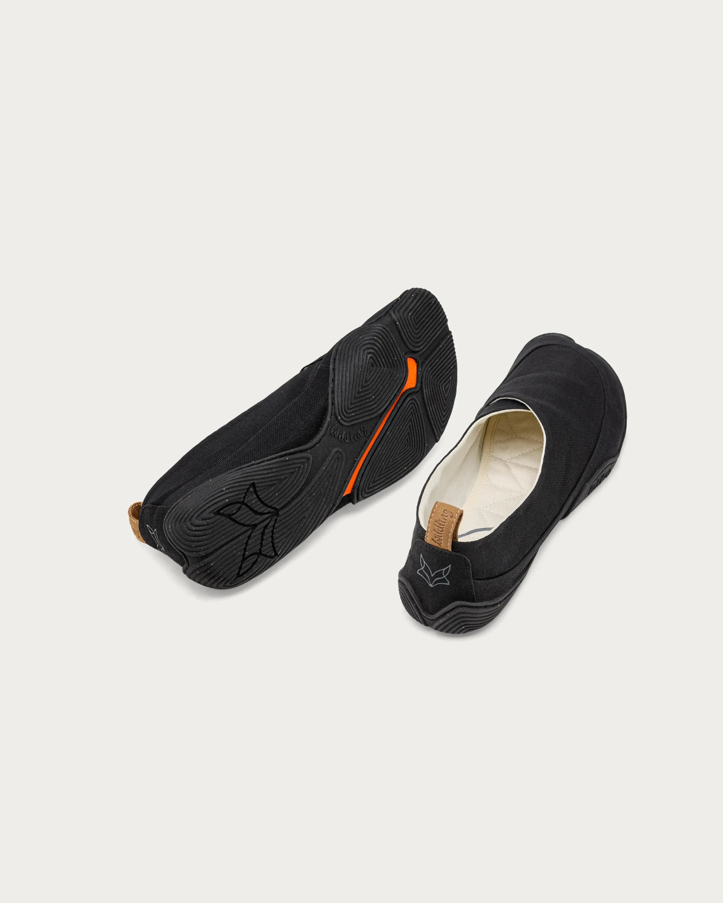 Wildling Kami Yoru sandali slip-on neri washi