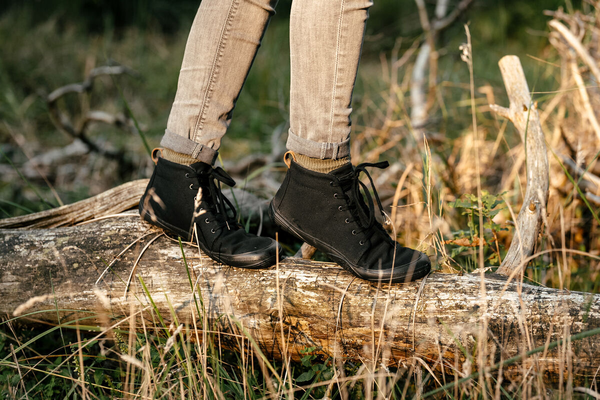 Wildling Shoes Canva Ash scarpe mid cut nero lana calda