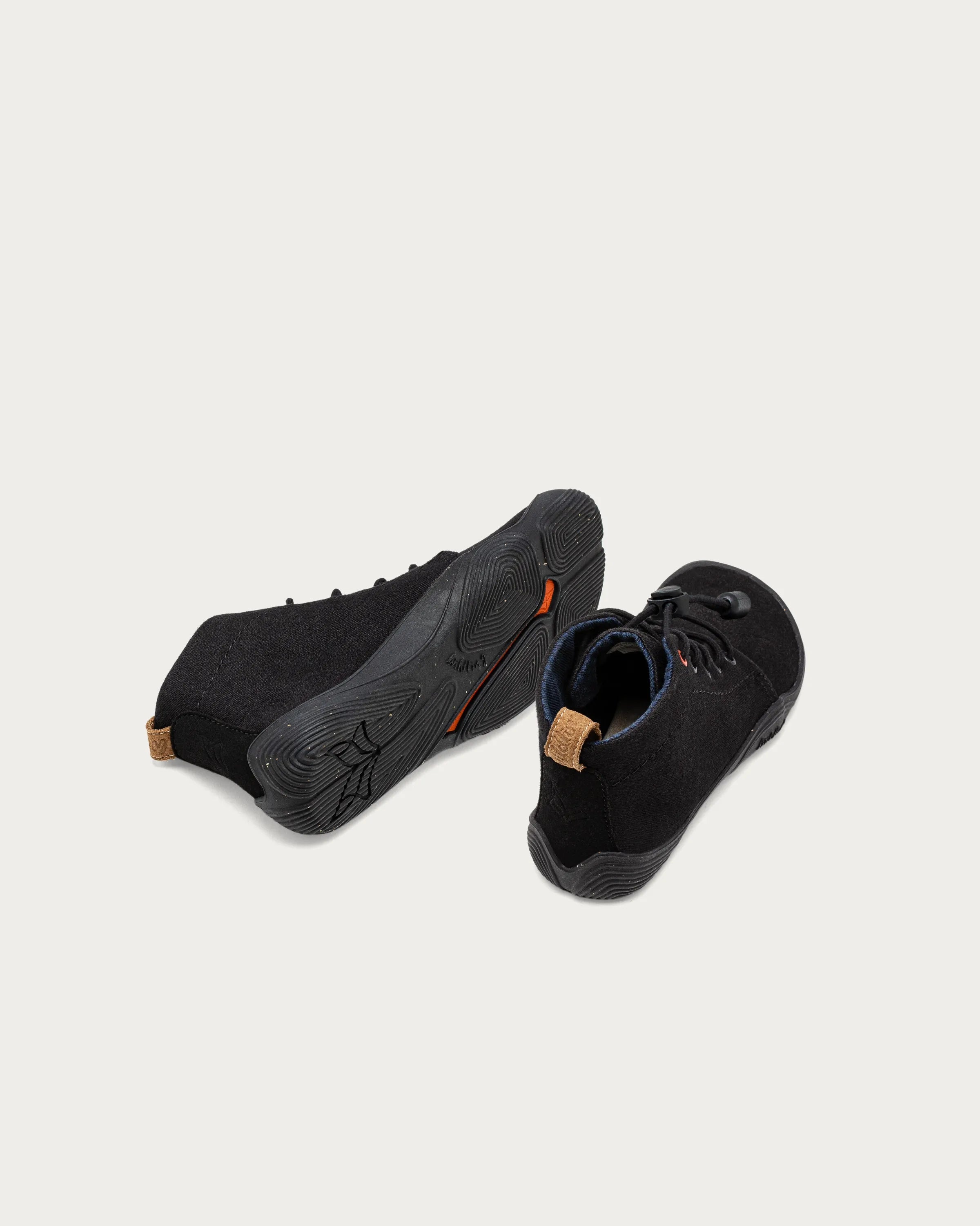 Wildling Atmo Black scarpe medie cotone nero idrorepellenti