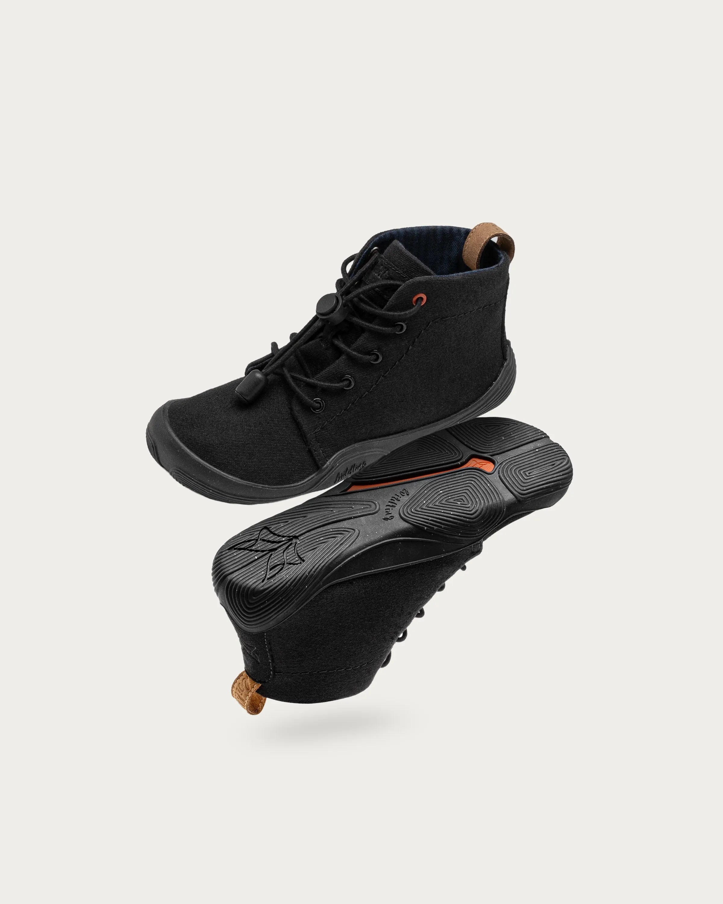 Wildling Atmo Black scarpe medie cotone nero idrorepellenti