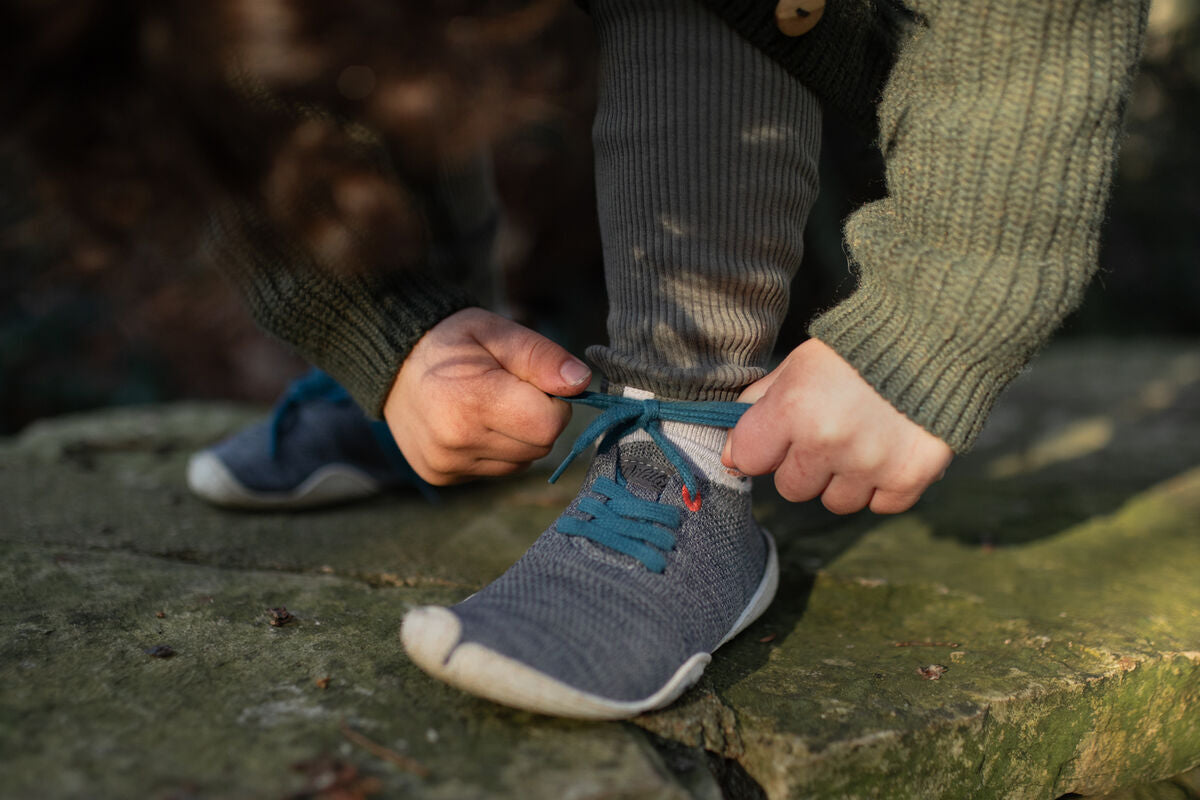 Wildling Shoes Nittugo slip-on scalze grigio leggero
