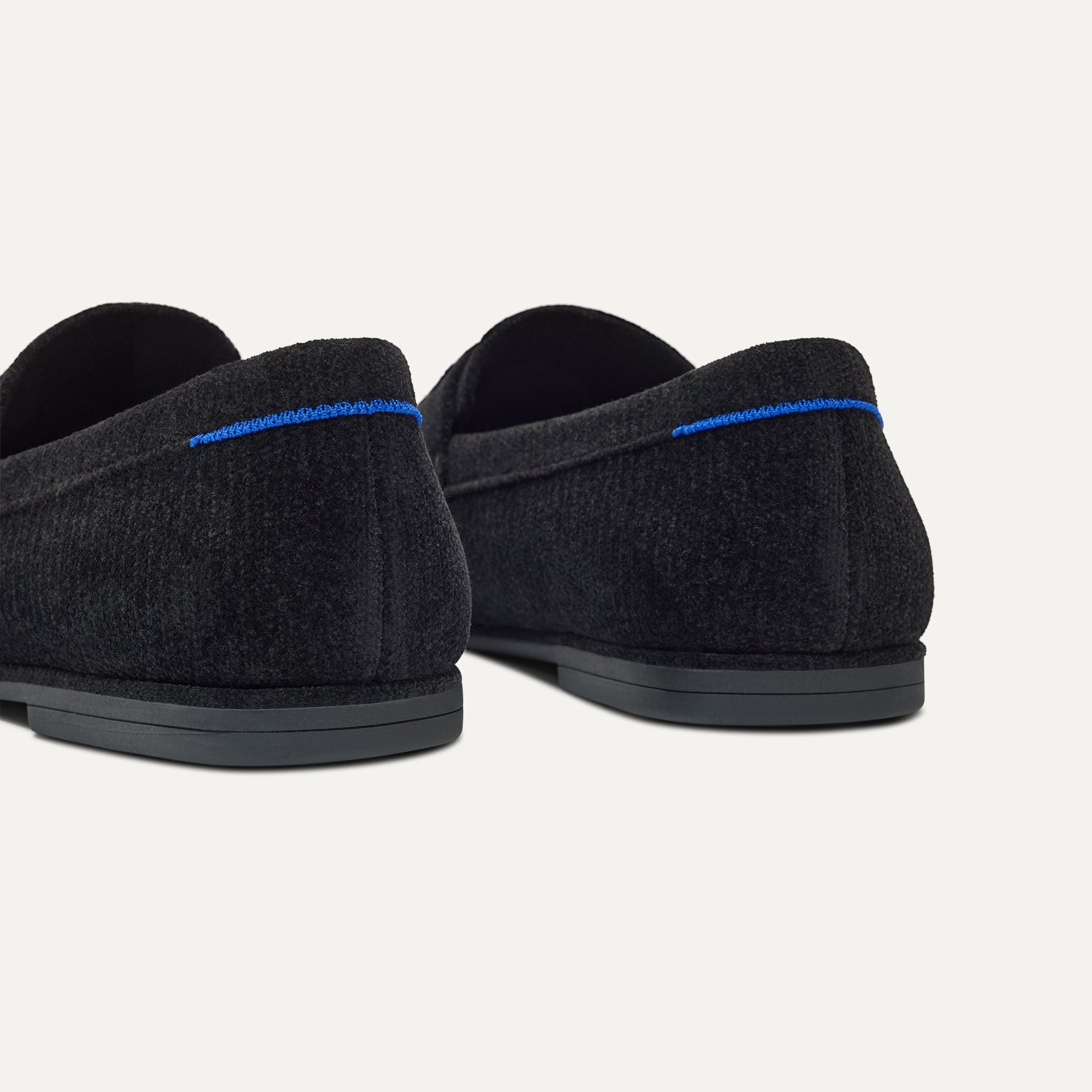 Rothy's The Ravello Penny Loafer mocassini uomo nero scamosciato