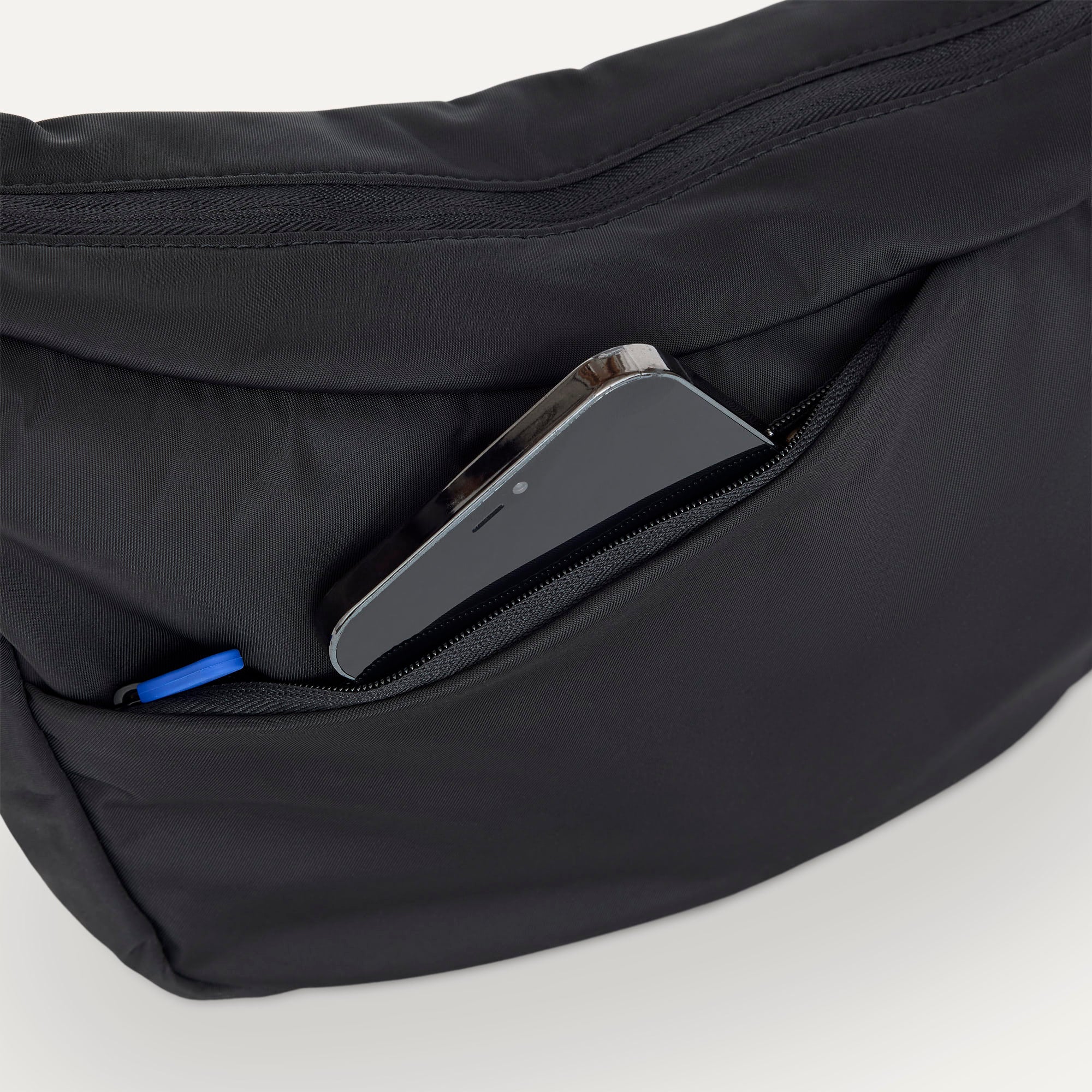 Rothy's The Travel Sling tracolla Ink nera con zip