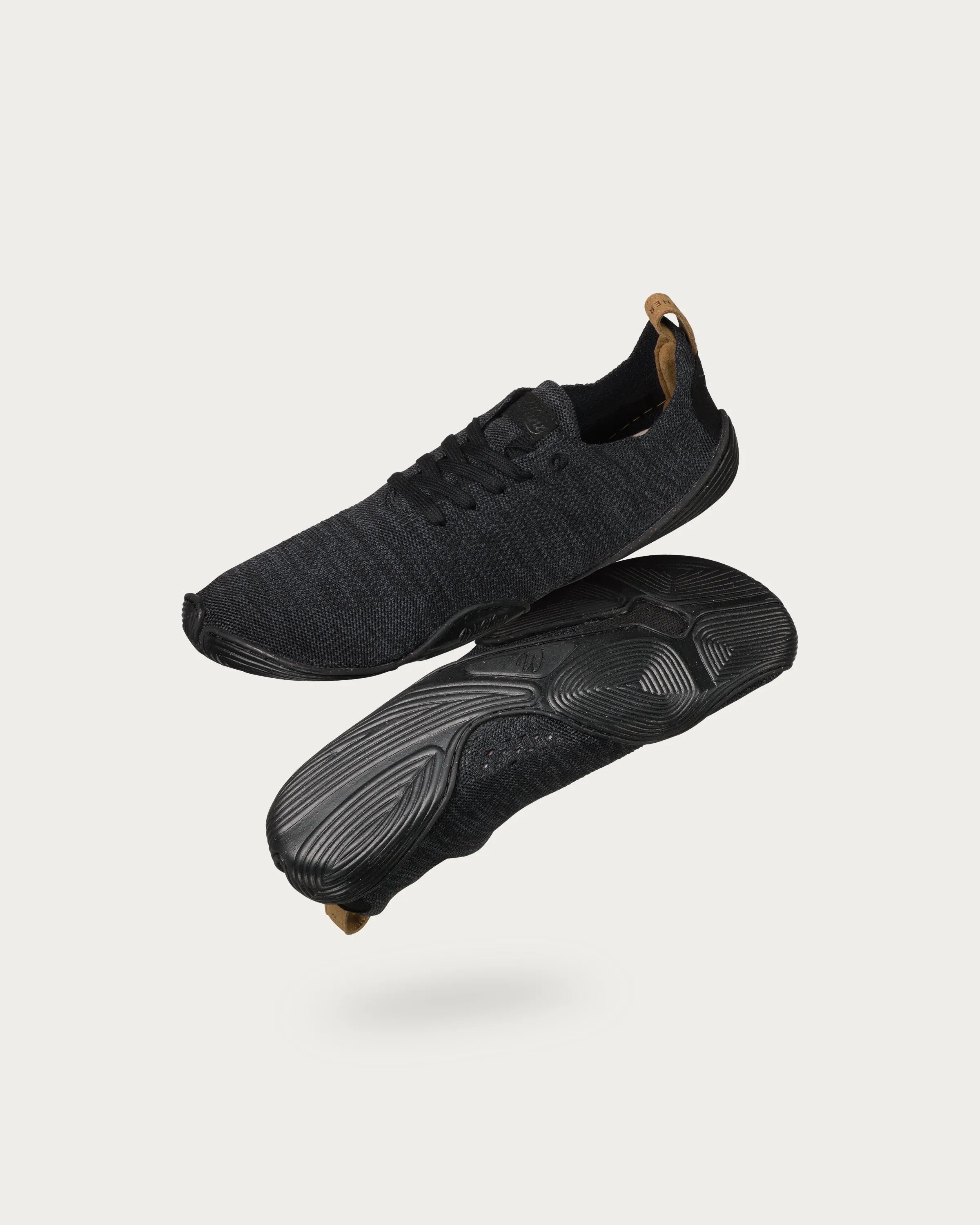Wildling Shoes Nittugo black slip-on EU 40 nere leggere 129 g
