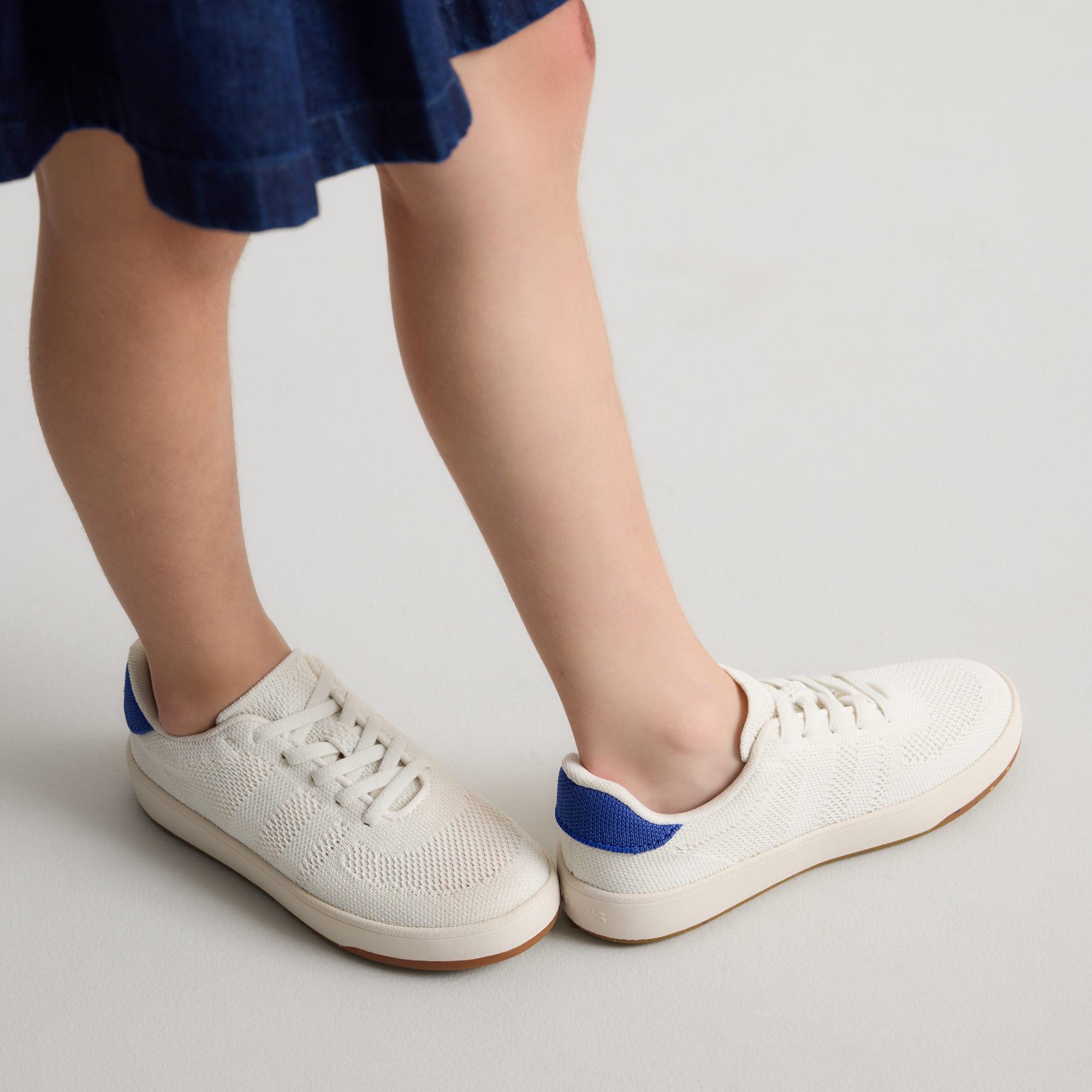 Rothy's Kids Stretch Sneaker scarpe bambino Turbo bianche slip on