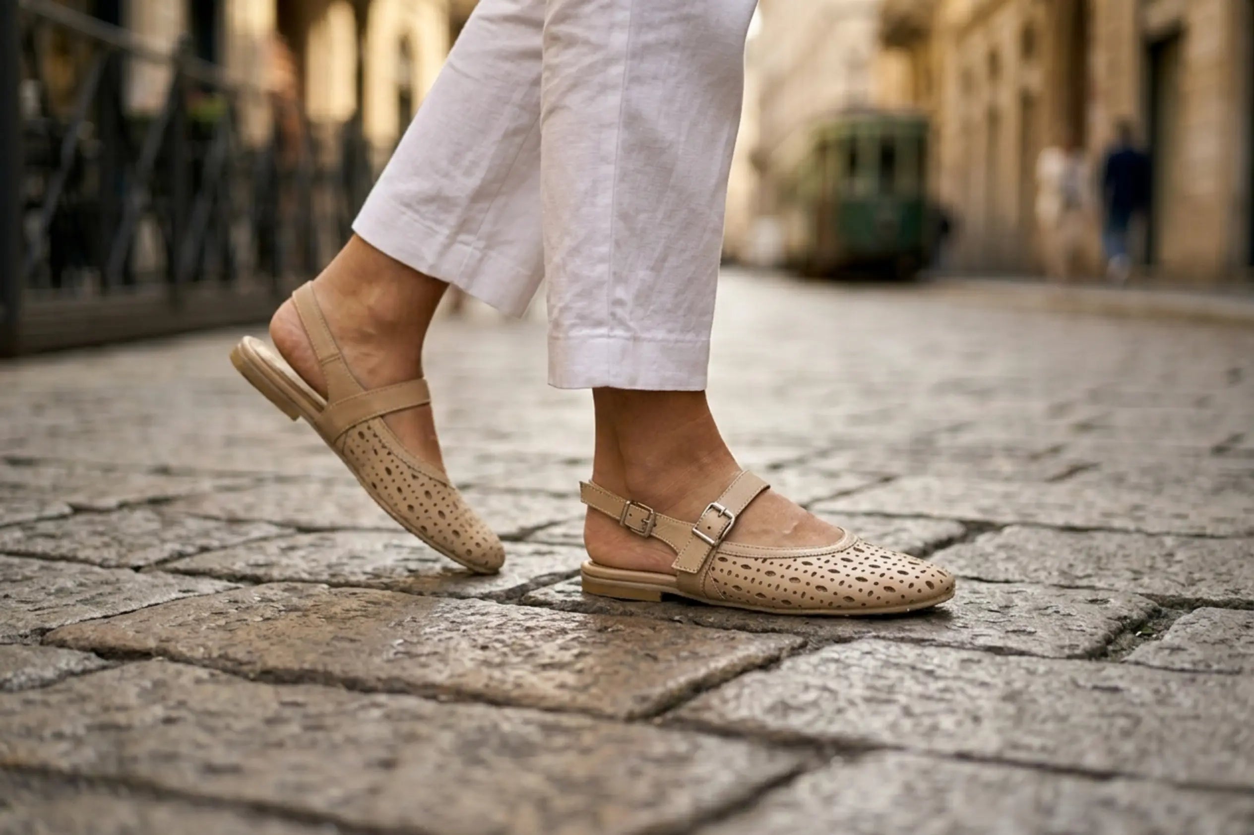 Sandro Barbera Ambra 13 sandalo donna nude traforato