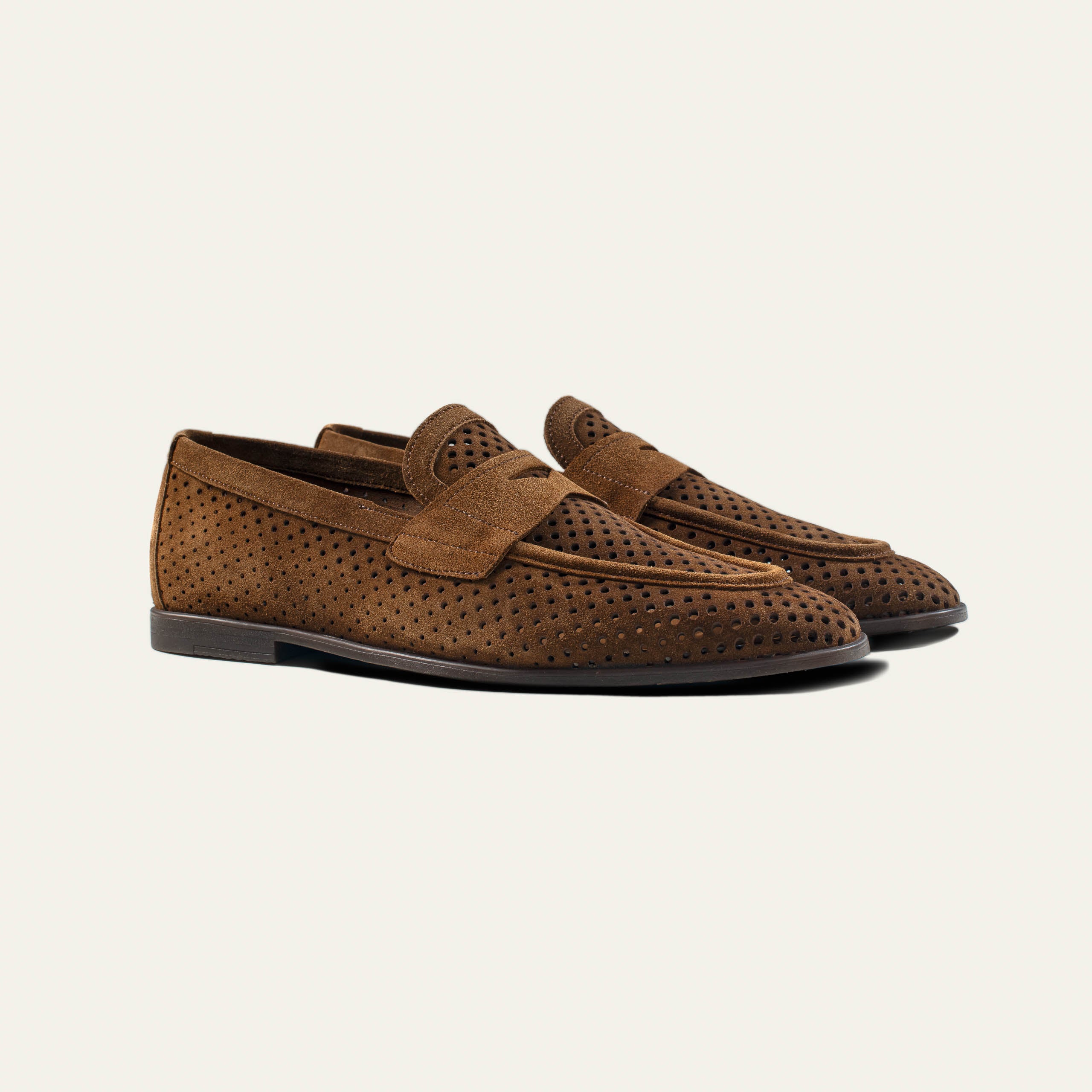Dellovo Nisida Bluette loafer uomo camoscio traforato