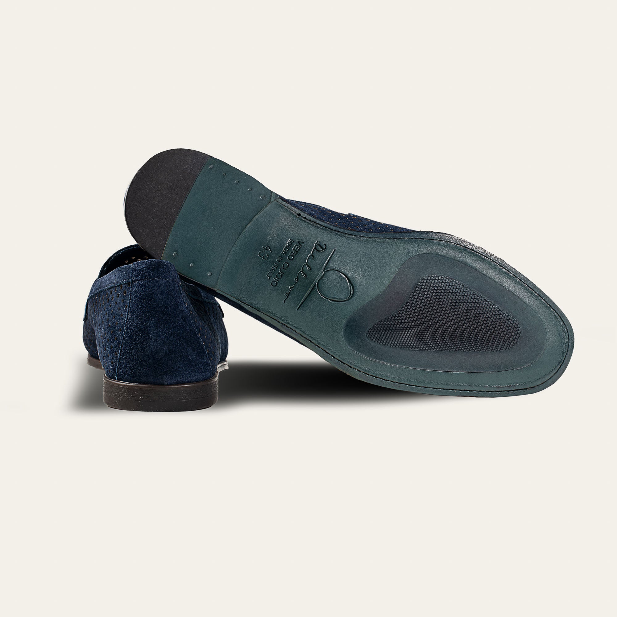 Dellovo Nisida Bluette loafer uomo camoscio traforato