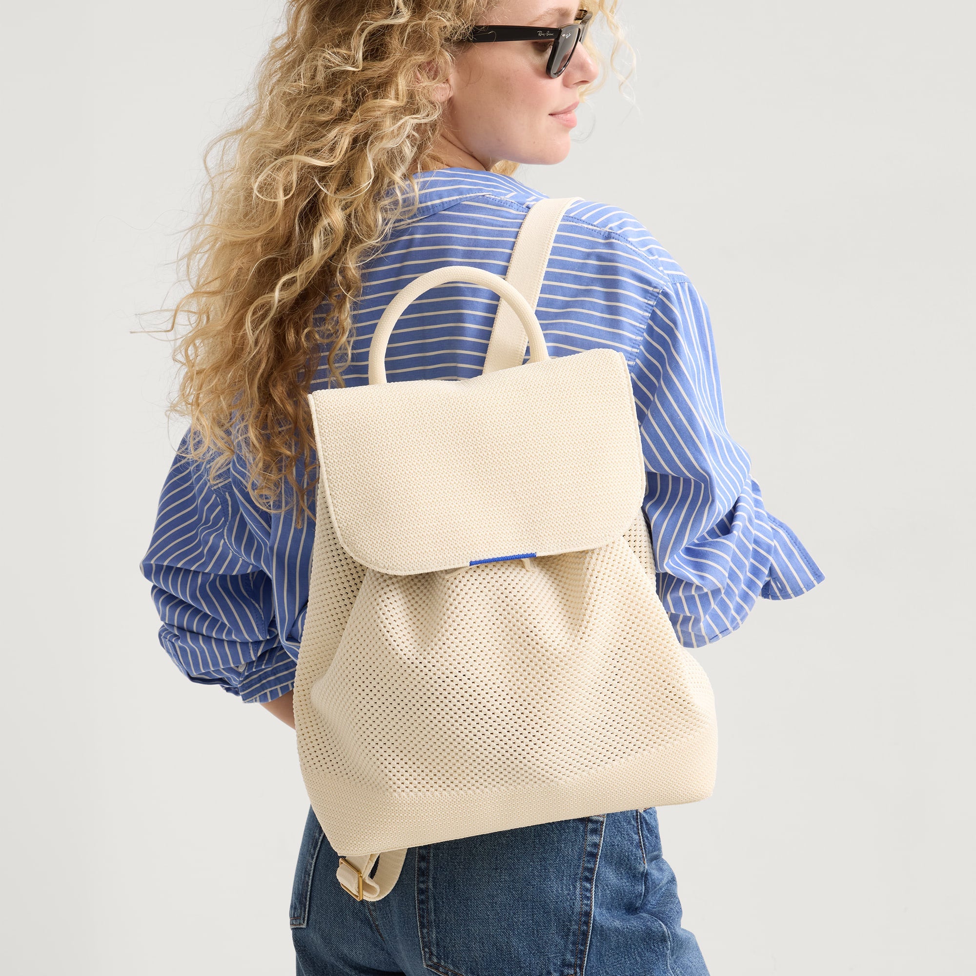 Rothy's The Cinch Backpack zaino Coconut Crochet avorio