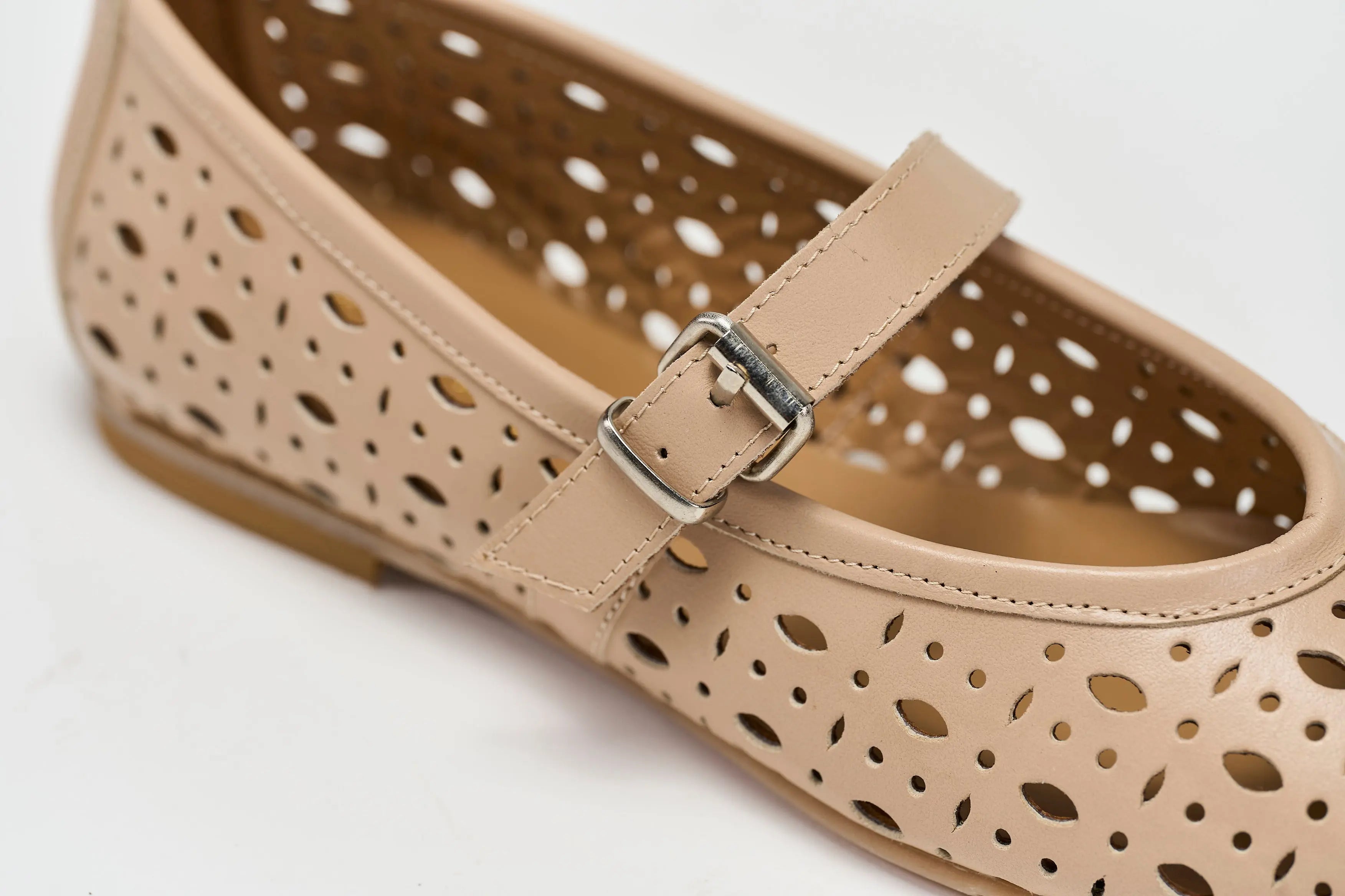 Sandro Barbera Ambra 12 stringate donna nude traforate