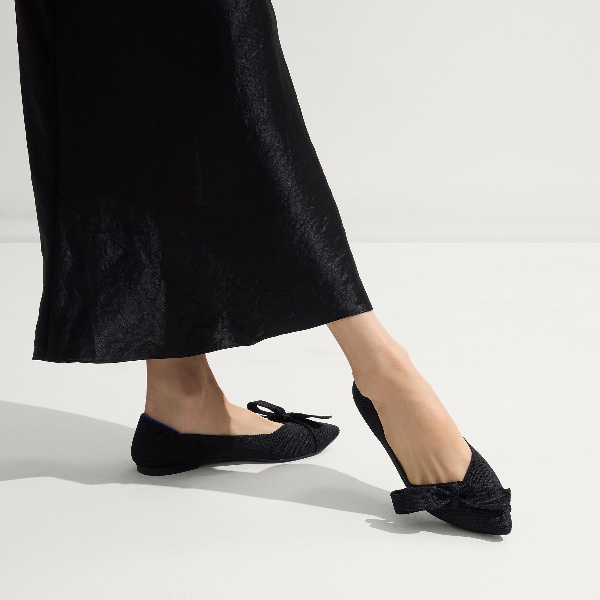Rothy's The Bow Point II ballerine Siren nero fiocco punta